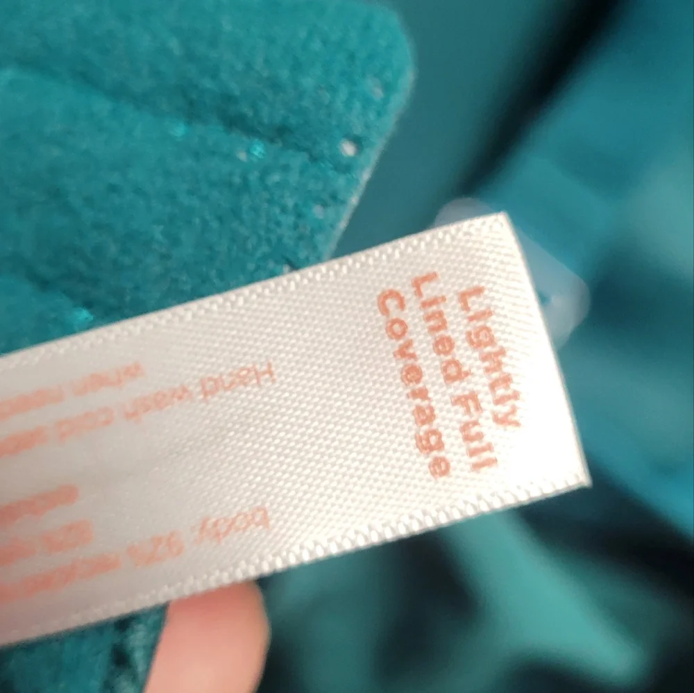 Cacique NWOT Turquoise Bra Lightly Lined Full‎ Coverage Size 46DD